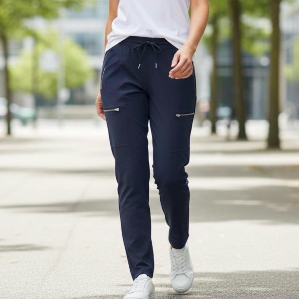 Athleta Venture Cargo Jogger Pants Navy Blue Size 0
